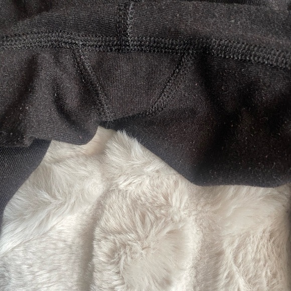 2 / $25 !!! Size Large Old Navy Extra High-Waisted PowerChill Wide-Leg Pants - Picture 7 of 7